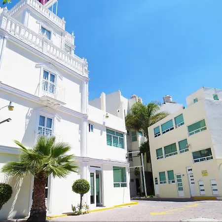 Hotel Royal Puebla-3