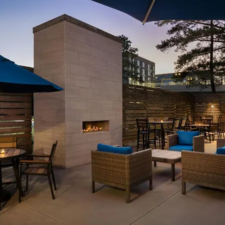 Atlanta Marriott Perimeter Center-3