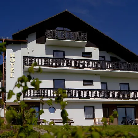 Garni Hotel&Ferienwohnungen Seeschlößchen-2