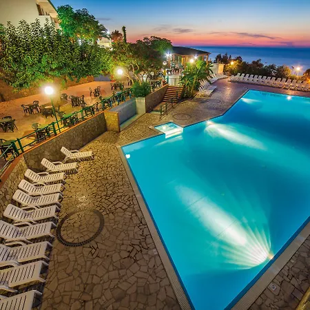 Baia Calavà Hotel e Residence-3