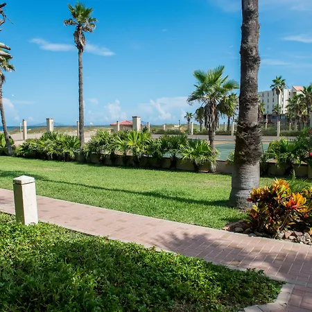Isla Grand Beach Resort-2