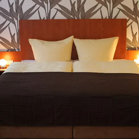 Hotel Schwarzer Adler Jever-3