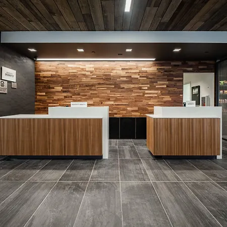 Courtyard By Marriott Toledo West-3