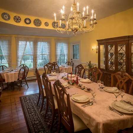 Taylor House Inn-2