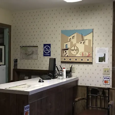 Motel Grand-3