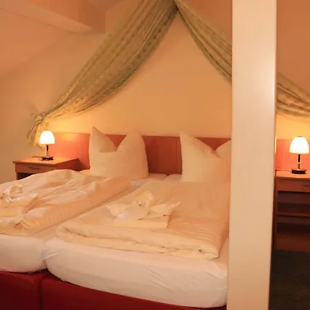 Strandhotel Mirow-2