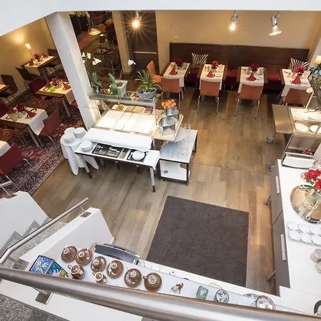 Maurers Zollamt Hotel-2