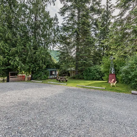 Emerald Valley Inn-2