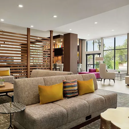 Hilton Garden Inn Seattle Airport-2