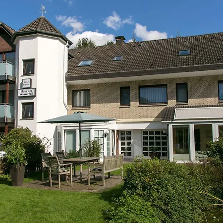Haus am Wasserfall-3