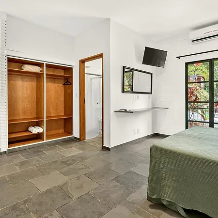 Grinbergs Village Hotel-3