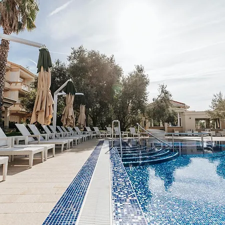 Resort Trcol-3