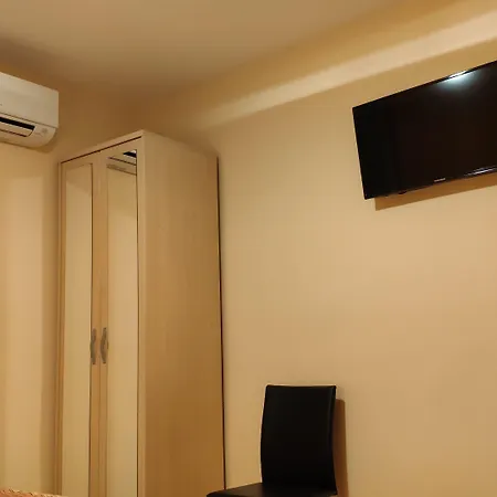 Hostal Hispanico I-2