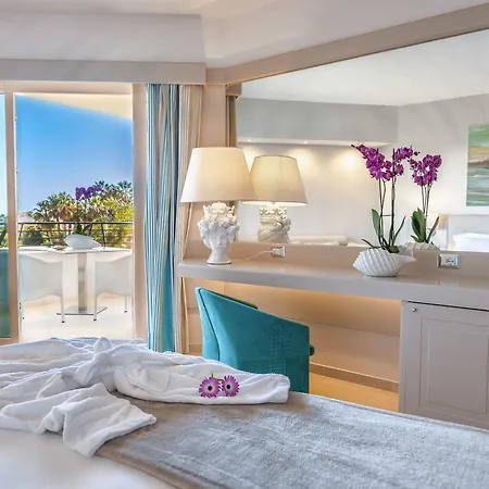 Acacia Palace (Adults Only)-3