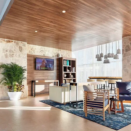 Fairfield Inn & Suites By Marriott Cancun Airport-3