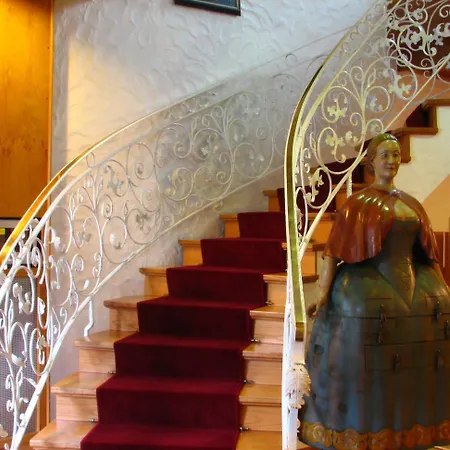 Hotel Schwarzwälder Hof-3