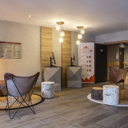 Hotel Base Camp Lodge - Bourg Saint Maurice-3