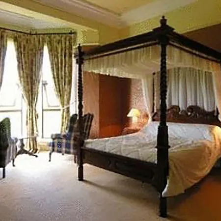 Ballinalacken Castle Country House Hotel-3