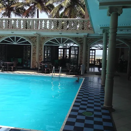 Oasis Beach Resort-3