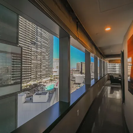 Stripviewsuites At Vdara-3