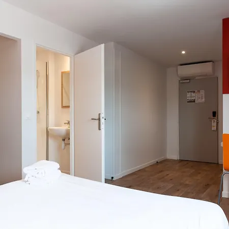 KYRIAD DIRECT TOULON OUEST - La Seyne sur Mer-3