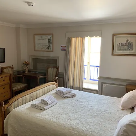 Hôtel MADO-3