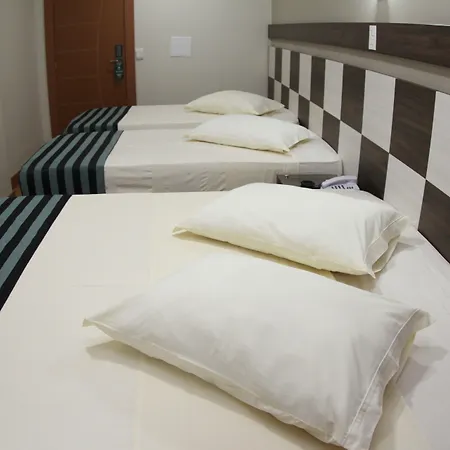 Hotel Maestro Express-2