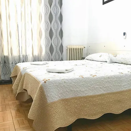 Hostal Los Arcos-3