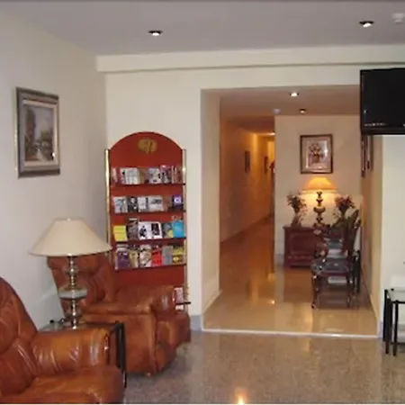 Hostal Moncloa-3