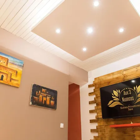 Aux 3 Nuances Suites Privatives&Spa-3