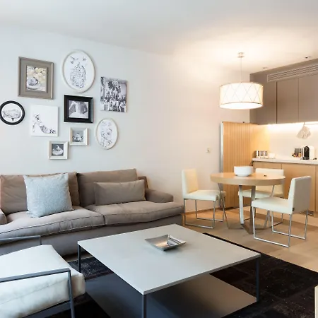 Guillaume Suites-3