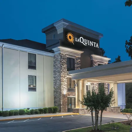 La Quinta Inn & Suites By Wyndham Covington-2