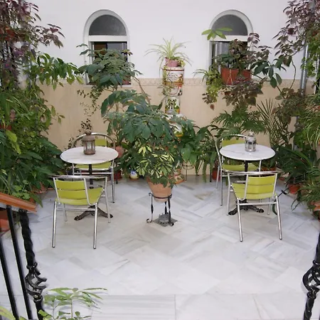 Hostal Alcazar I-3