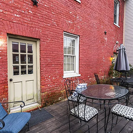 Light Horse Inn-2