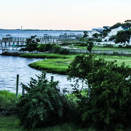 River Hotel Of Southport-3