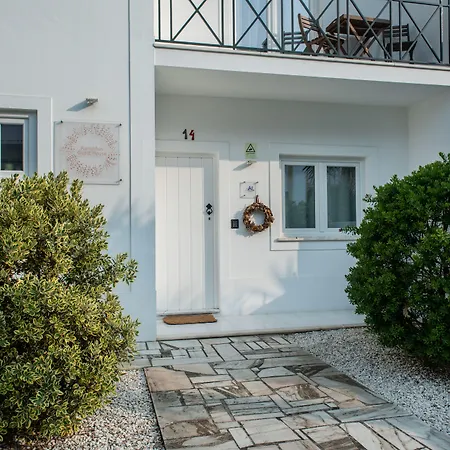 Raminhos Guest House-3