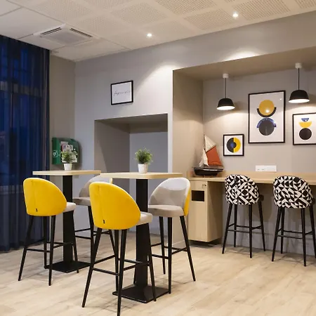 Appart Hotel Odalys City Le Havre Centre Les Docks-2