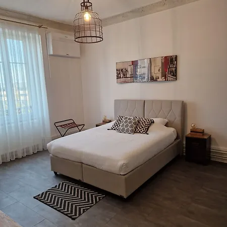 Hipster Suites - Chez Axelle --3