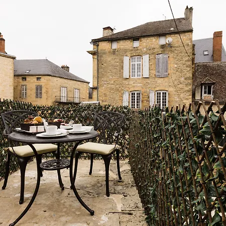 Le Petit Manoir-2