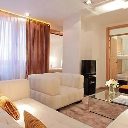 Abalu Collection Suites Gran Via-3