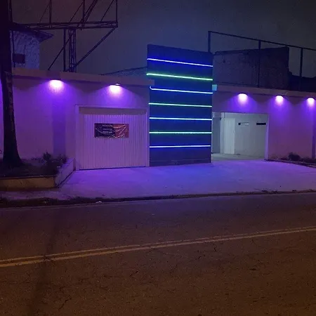 Light Motel-3