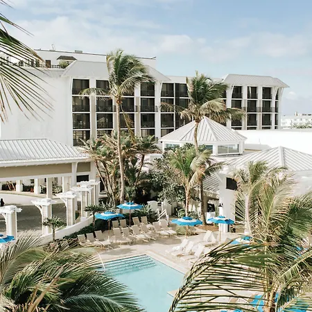 Opal Grand Oceanfront Resort & Spa-3