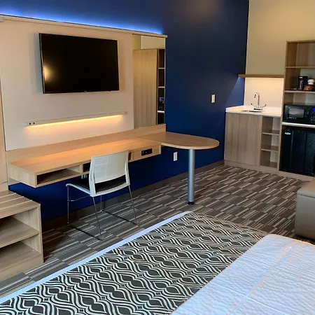 Microtel Inn & Suites By Wyndham Fountain Fort Carson-3
