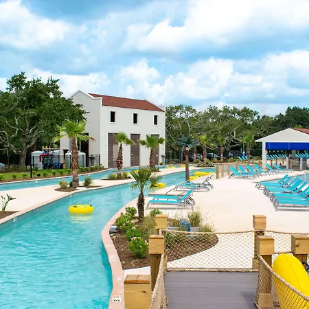 Oasis Resort Gulfport-2