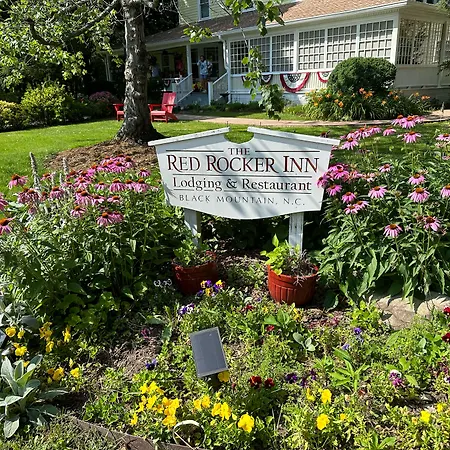 Red Rocker Inn-3