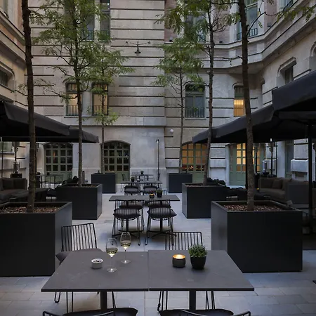 Kozmo Hotel Suites & Spa - Small Luxury Hotels Of The World-3