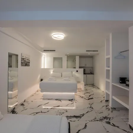 Bianco A Nero Mykonos-3