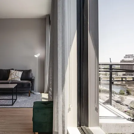 Griffintown Hotel-3
