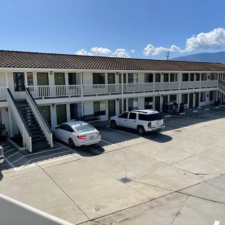 Soledad Motel 8-2
