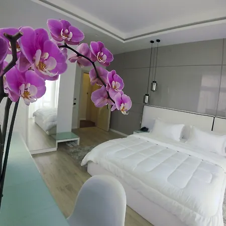 Demi Hotel-3